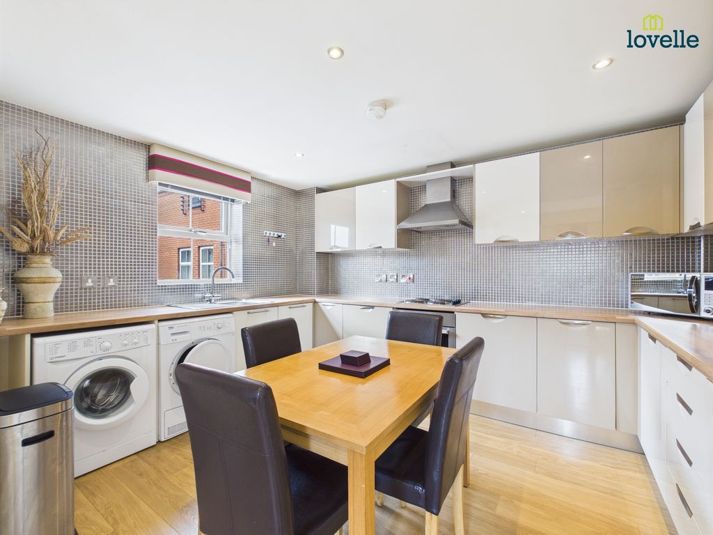Additional image 2 of 4 bed flat for saleWesleyan Court, Lincoln LN2