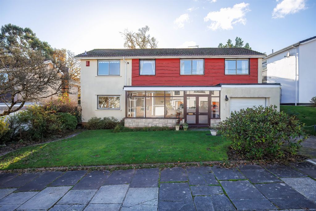 4 bed detached house for saleHolly Grove, Lisvane, Cardiff CF14