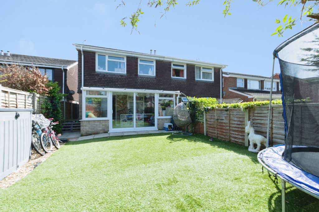 Additional image 2 of 3 bed semi-detached house for saleBronte Avenue, Christchurch BH23