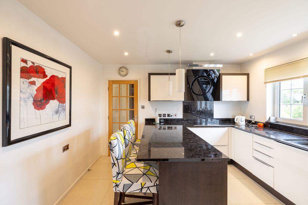 Additional image 19 of 3 bed semi-detached house for saleLe Long Trac, St. Martin, Guernsey GY4