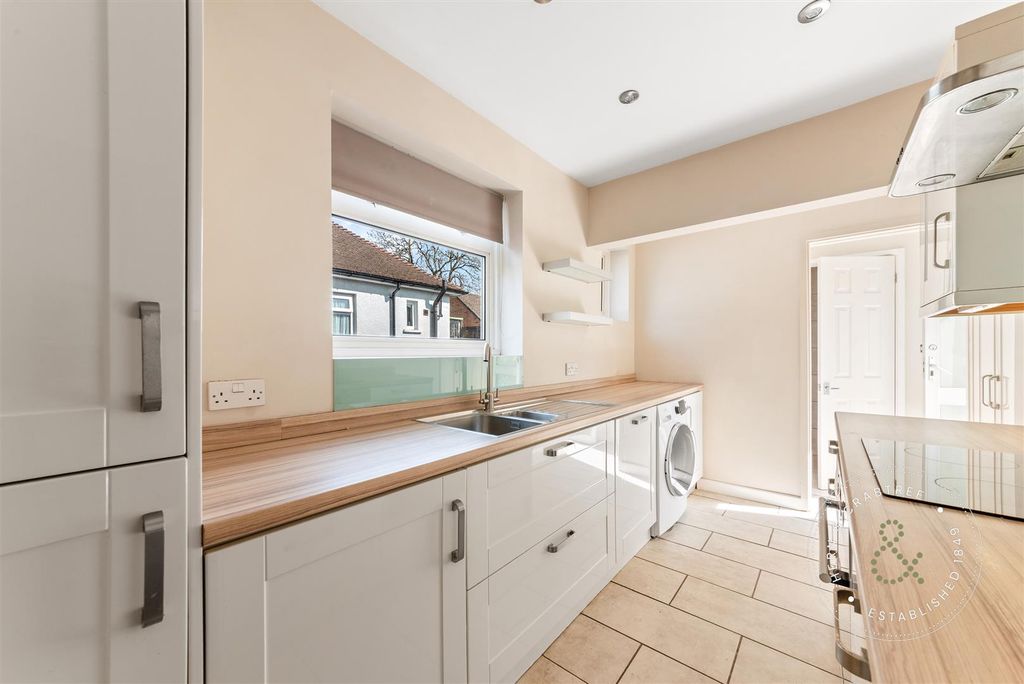 Additional image 9 of 4 bed semi-detached house for saleKing George V Drive East, Cardiff CF14