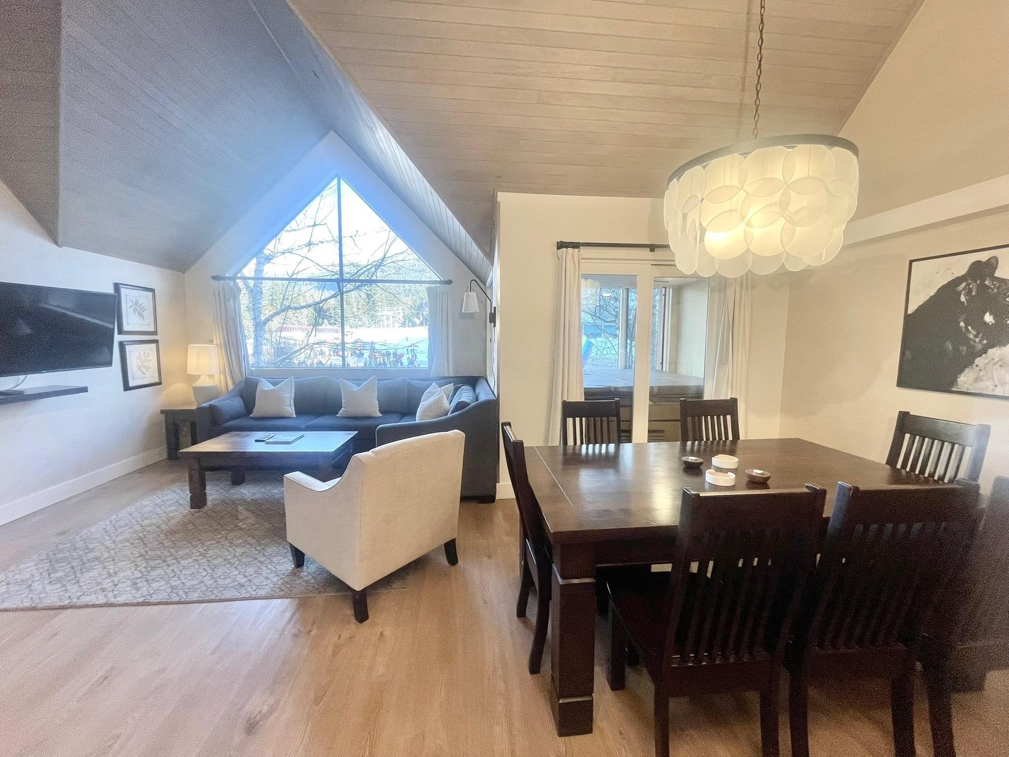 Additional image 4 of Week 9-4293 Mountain Square, Whistler, BC, V8E 1B8
