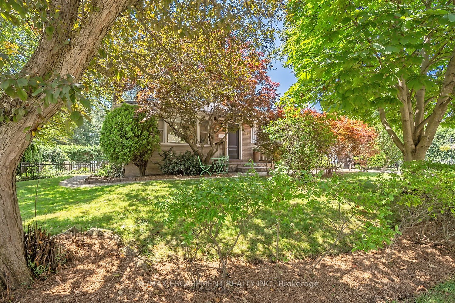 Additional image 3 of 564 Maplehill Drive, Burlington, ON, L7N 2W3
