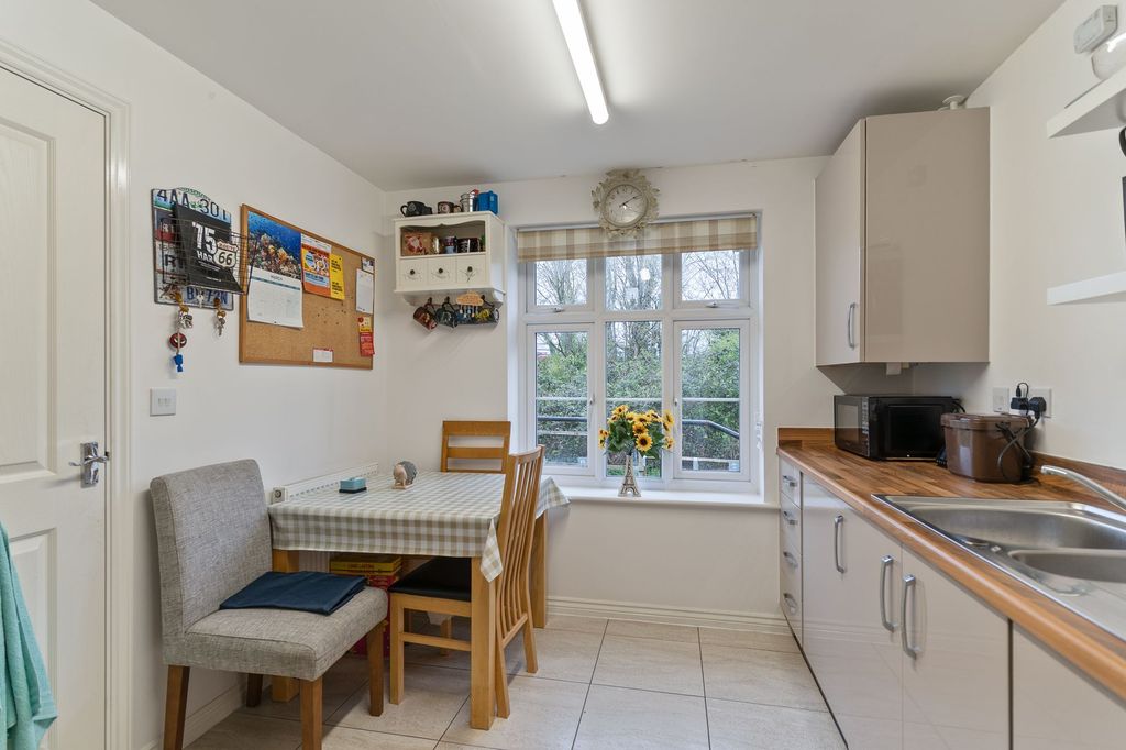 Additional image 4 of 3 bed semi-detached house for saleRedshank Walk, Newport NP19