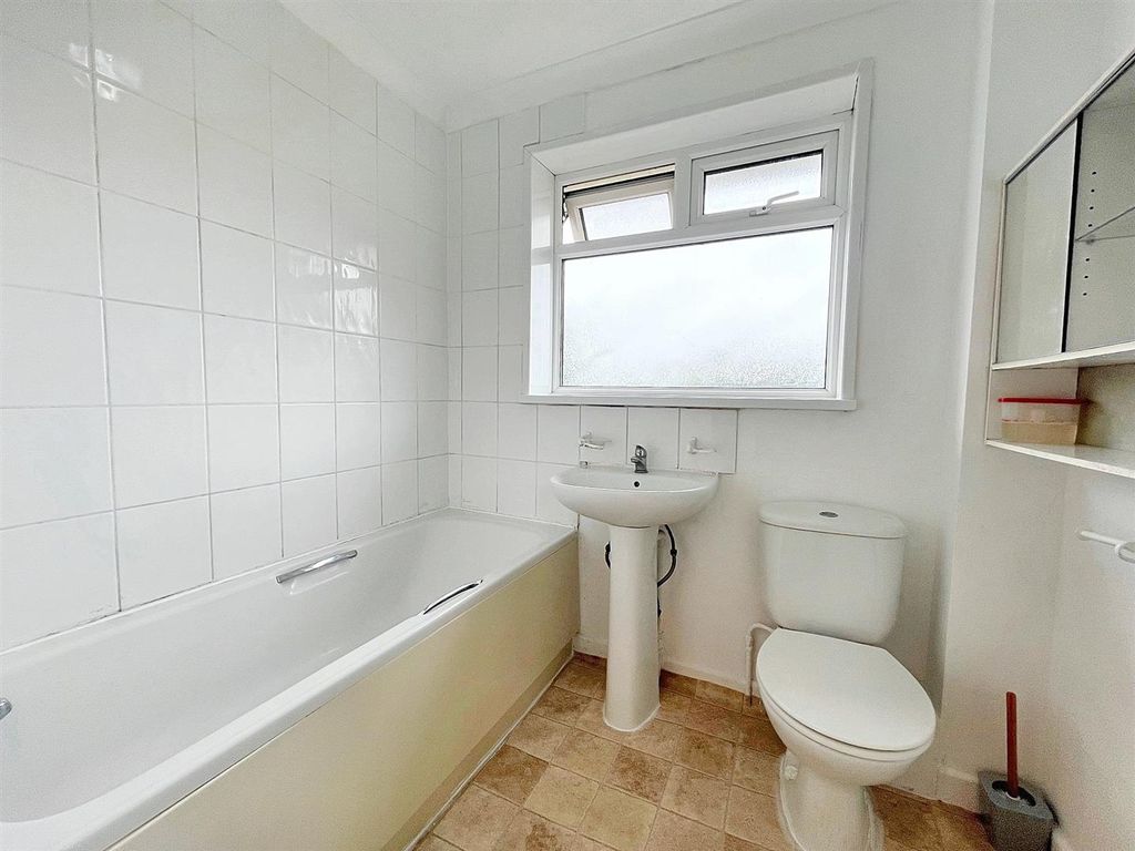 Additional image 11 of 3 bed semi-detached house for saleRussell Close, Bassaleg, Newport NP10