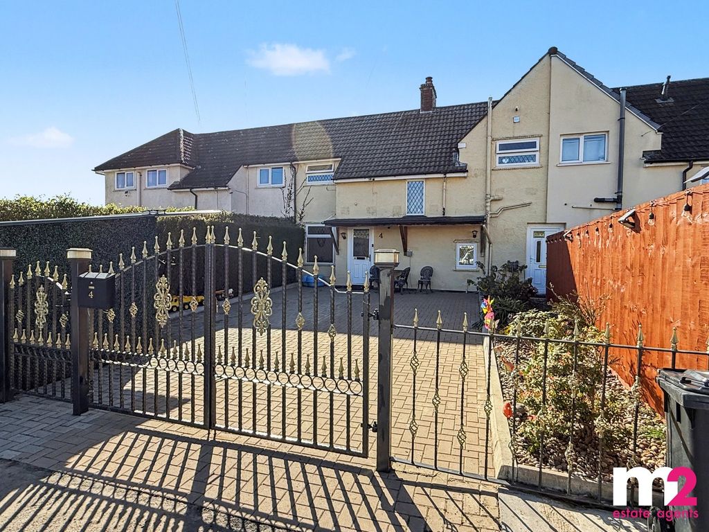 3 bed semi-detached house for saleHawthorne Square, Newport NP19