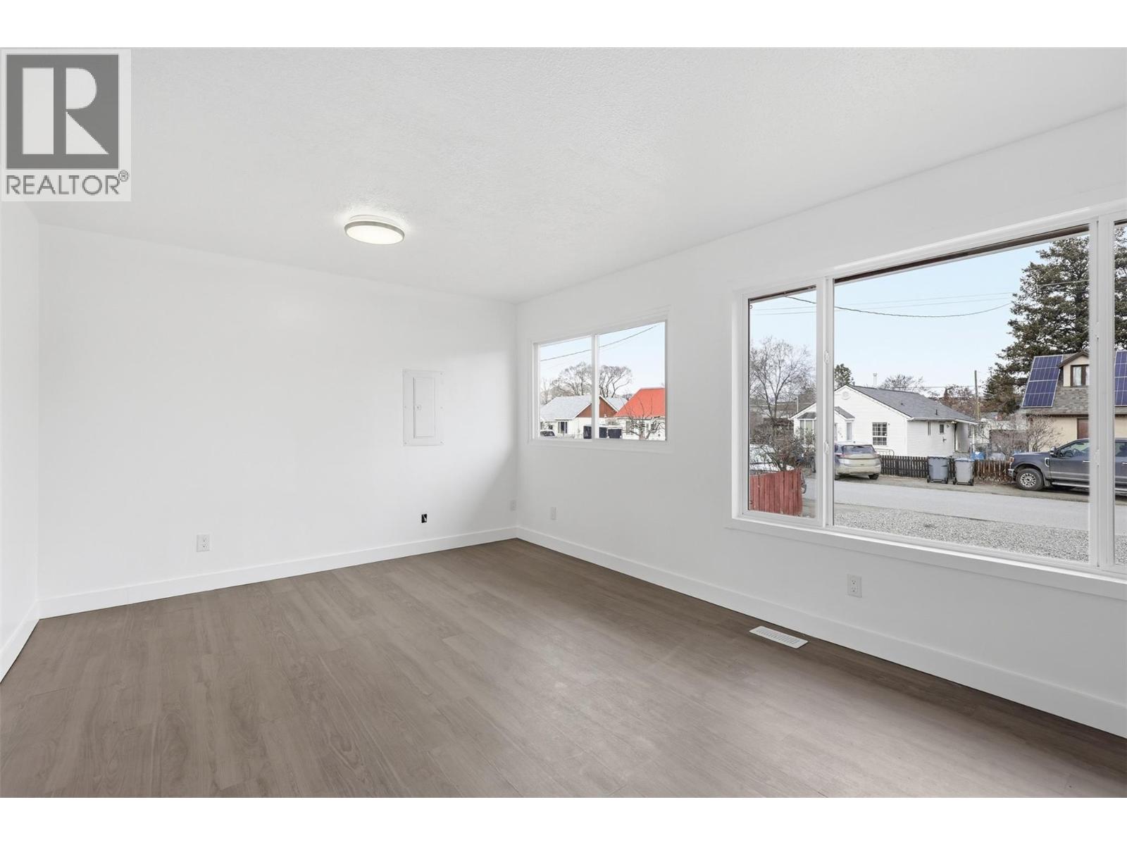 Additional image 4 of 421/423 Alexander Avenue, Kamloops, BC, V2B3R4