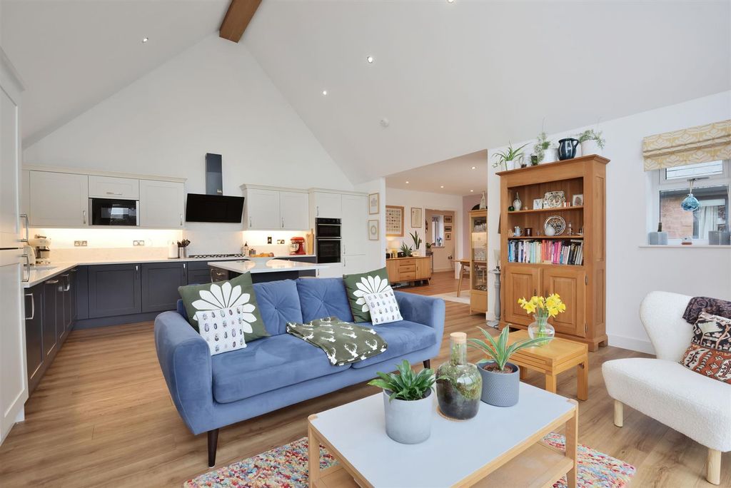 Additional image 12 of 3 bed bungalow for saleGarway Common, Garway, Hereford HR2