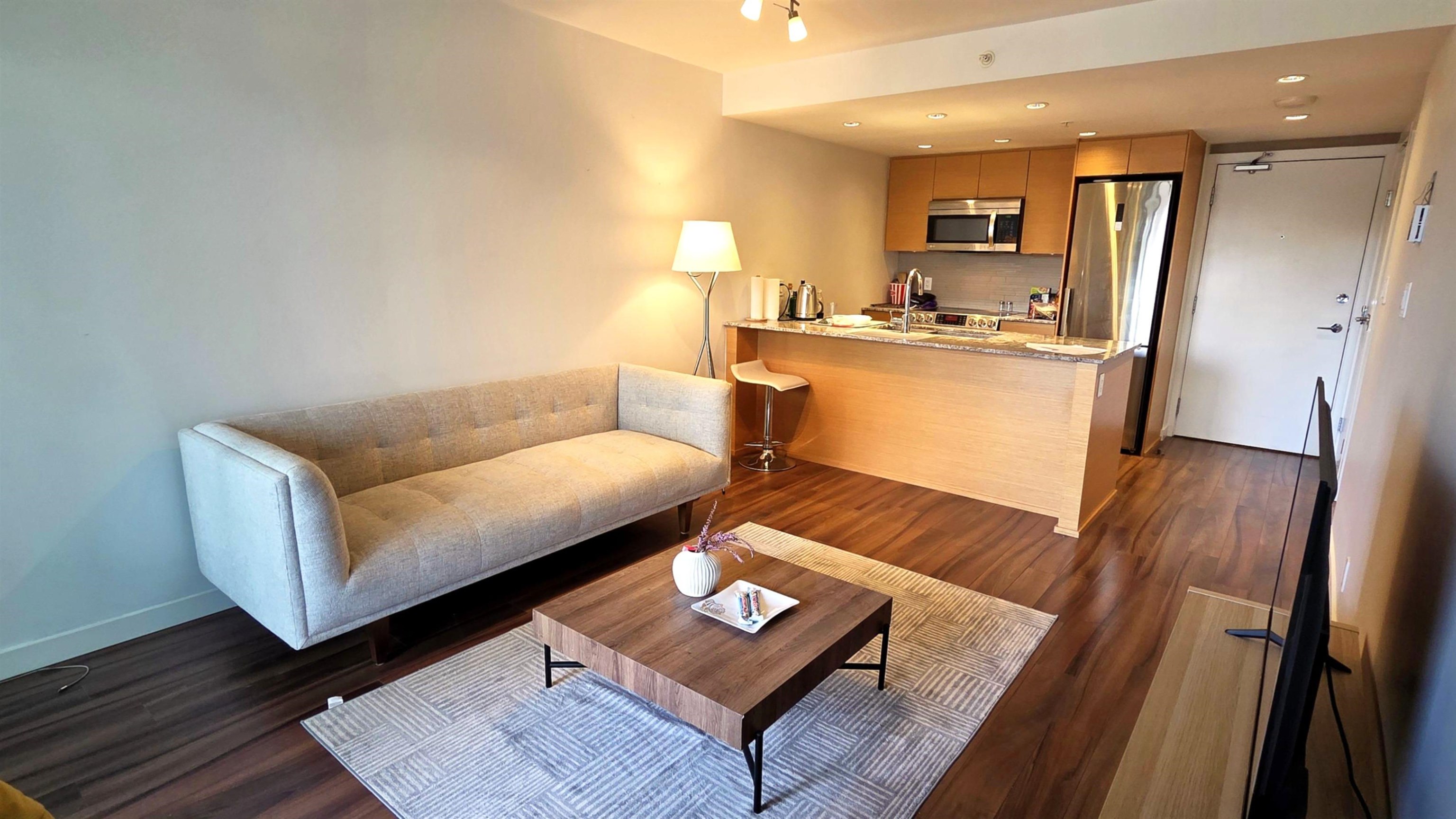 419-135 17th Street E, North Vancouver, BC, V7L 0C4