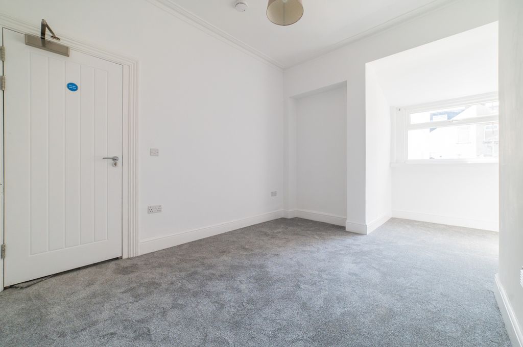 Additional image 5 of 3 bed terraced house for saleRedlaver Street, Grangetown CF11