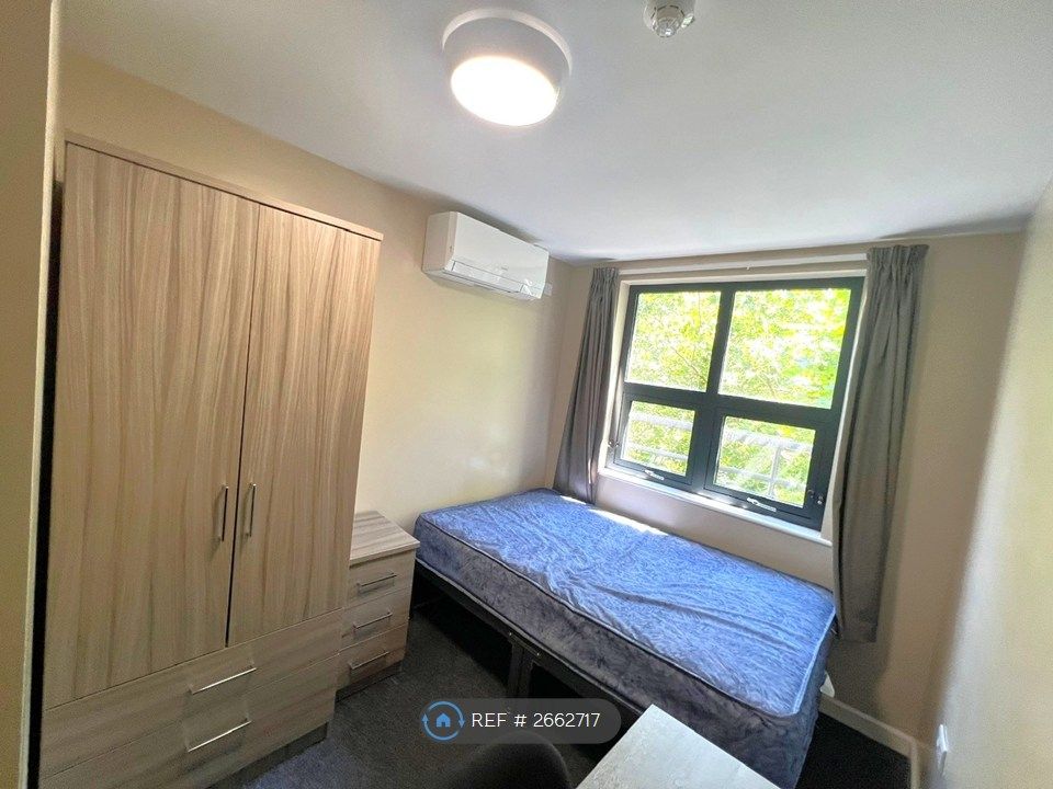 7 bed flat to rentStokes Croft, Bristol BS1 photo 4
