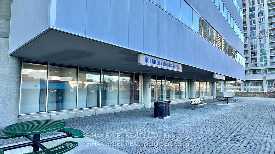 108a-55 Town Centre Court, Toronto, ON, M1P 4X4