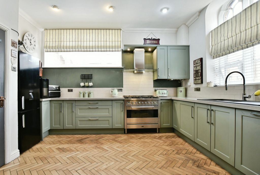 Additional image 2 of 4 bed mews for saleHartford Road, Davenham, Northwich CW9