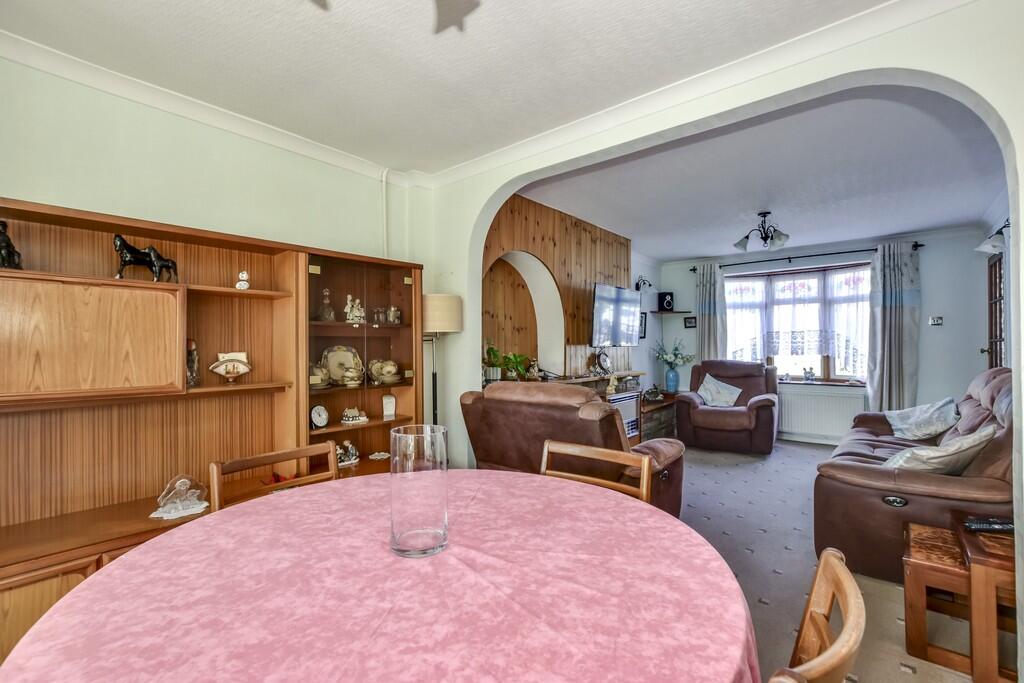Additional image 11 of Claremont, Bricket Wood