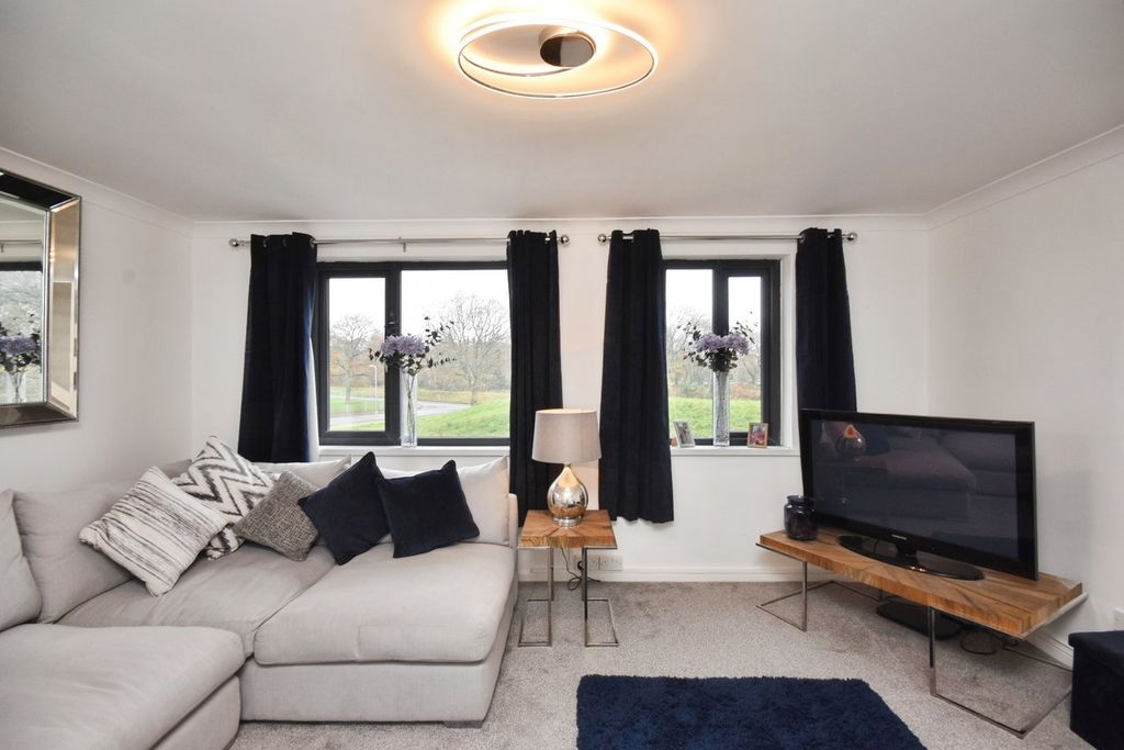Additional image 7 of 3 bed town house for saleRadyr Court Close, Cardiff CF5