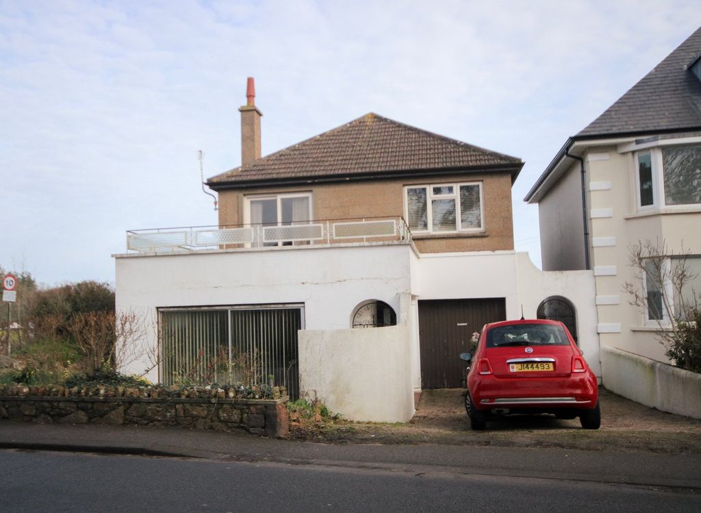 3 bed detached house for saleLa Route Des Genets, St Brelade JE3