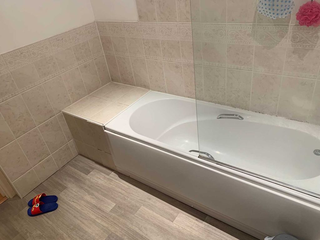 Additional image 16 of 2 bed flat for saleQueen Street, City Centre CF10