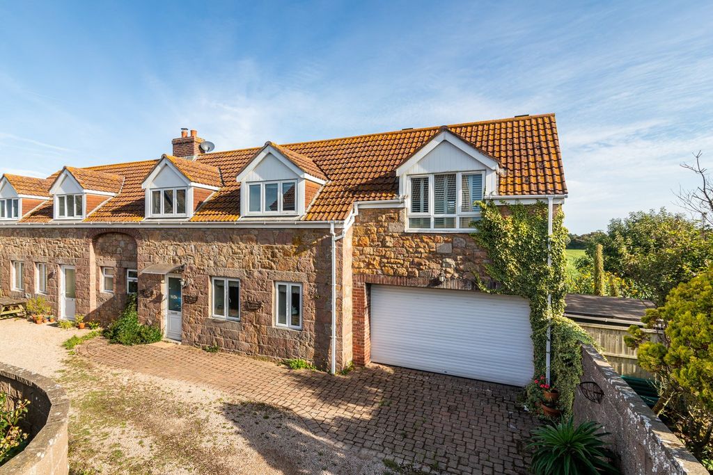 4 bed semi-detached house for saleLa Rue Du Sud, St Ouen JE3
