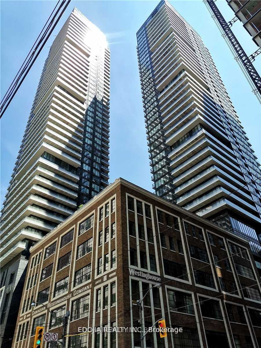 3301-125 Blue Jays Way, Toronto, ON, M5V 0N5
