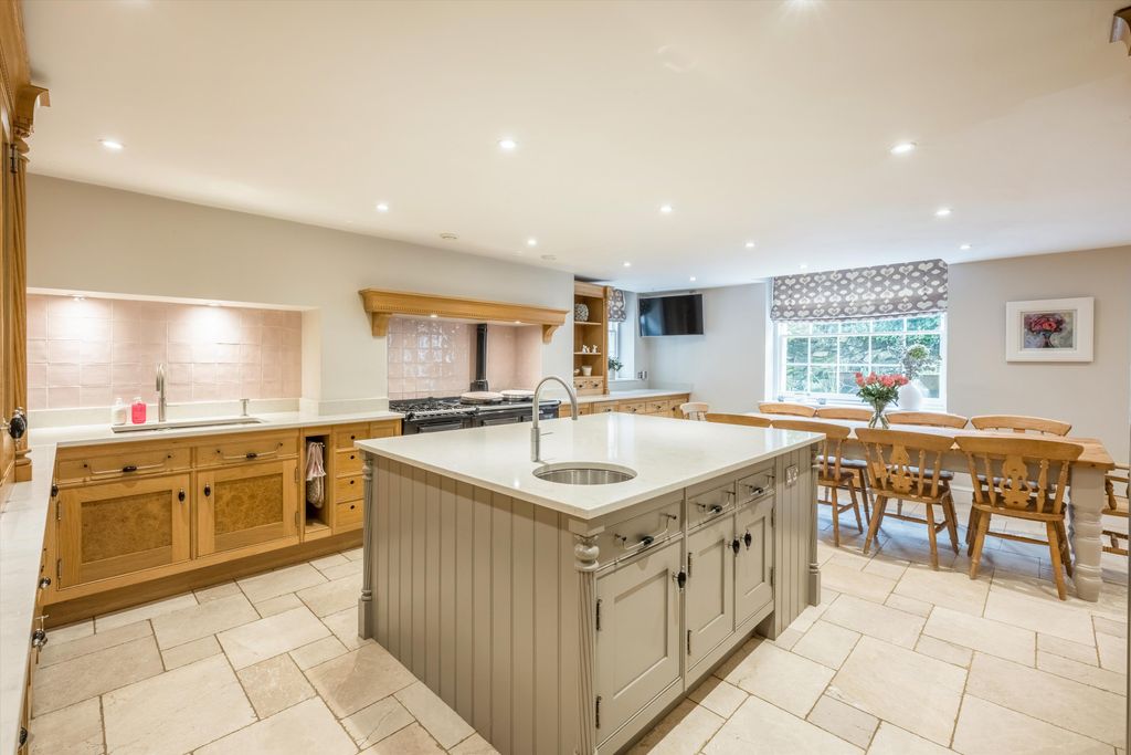Additional image 8 of 6 bed detached house for saleCalverley Park, Tunbridge Wells, Kent TN1