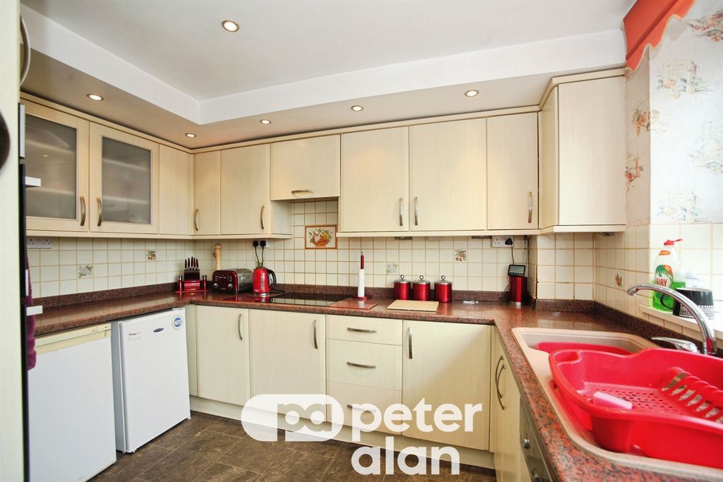 Additional image 10 of 3 bed maisonette for saleHeather Road, Newport NP19