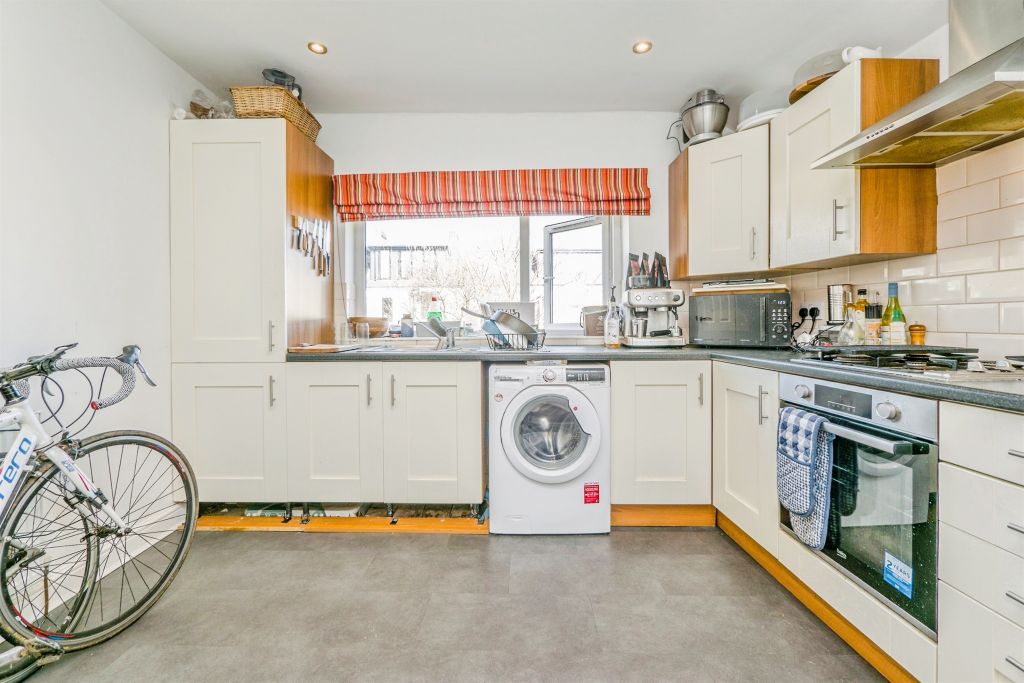 Additional image 15 of 2 bed flat for saleWyndham Crescent, Cardiff CF11