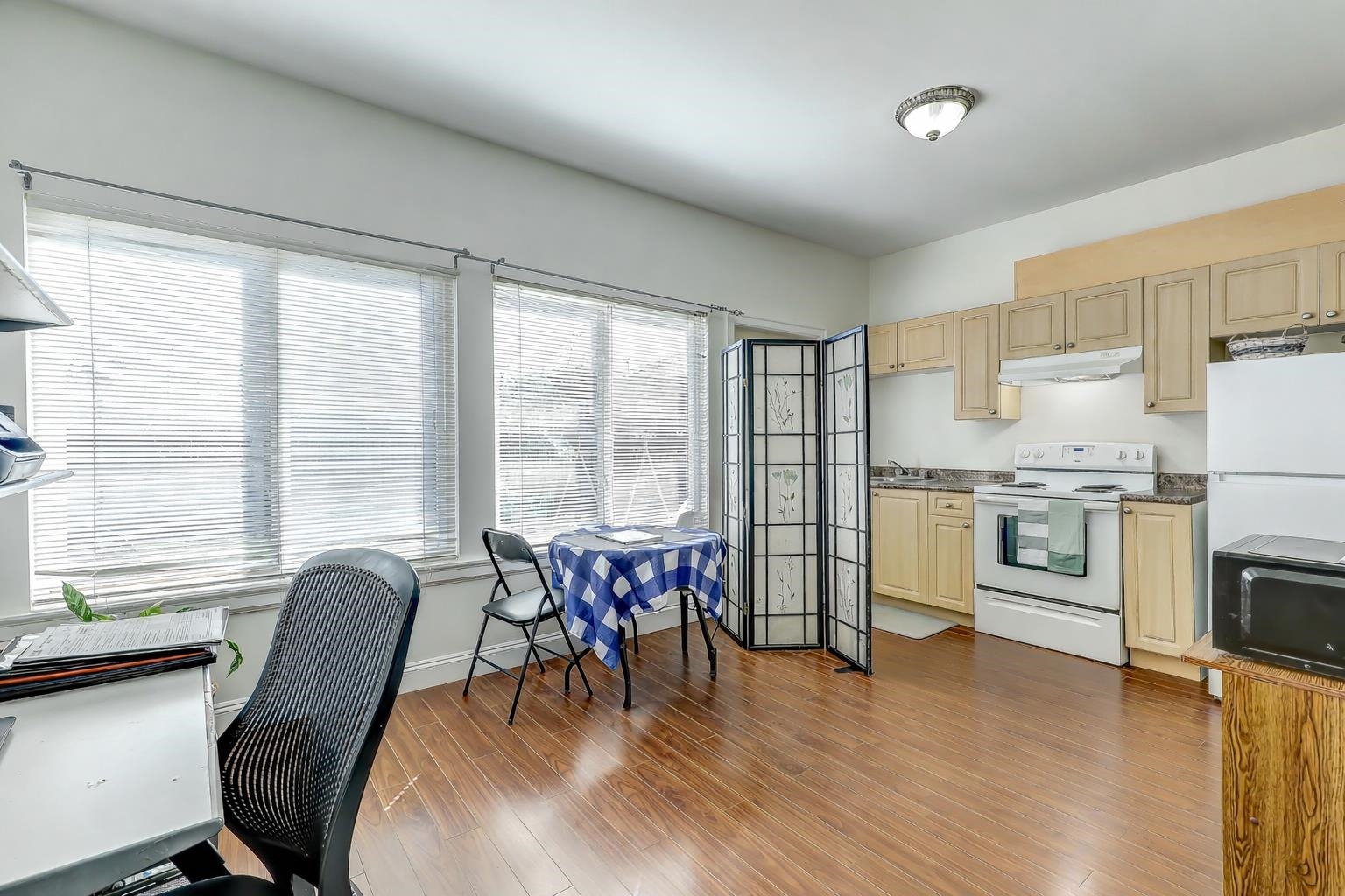 Additional image 3 of 7448 17th Avenue, Burnaby, BC, V3N 1L4