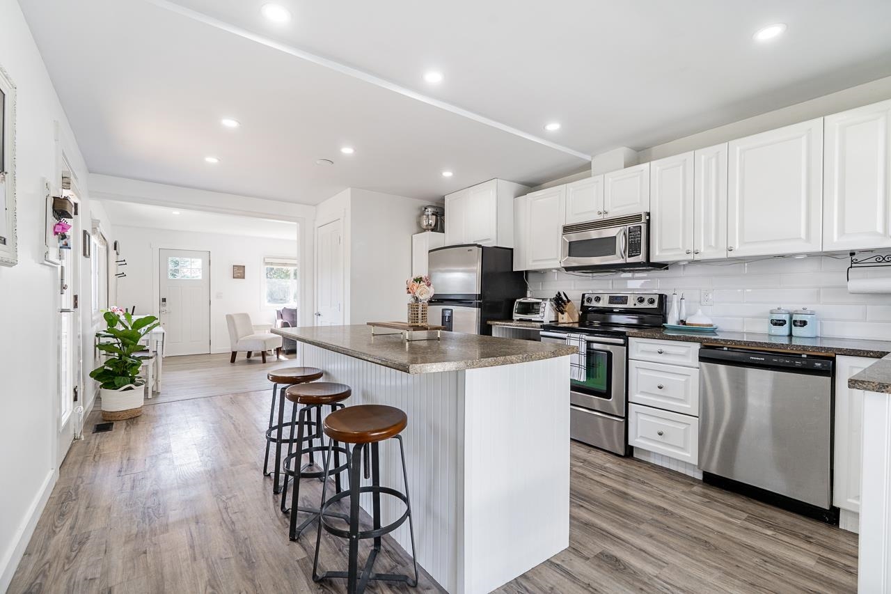 Additional image 5 of 23035 117 Avenue, Maple Ridge, BC, V2X 2K3