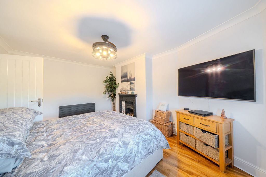 Additional image 32 of 3 bed semi-detached house for saleStation Road, Newport NP18
