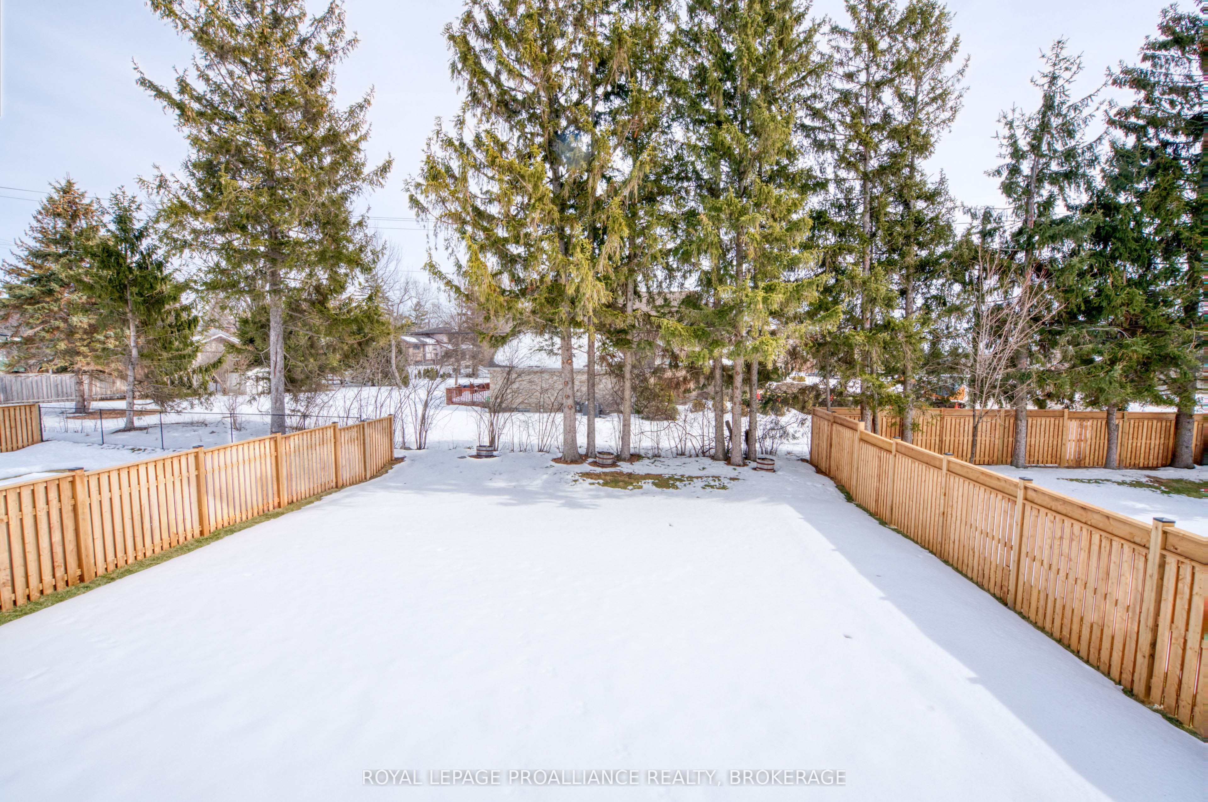 Additional image 2 of 620 Graceland Avenue, Kingston, ON, K7M 7P7