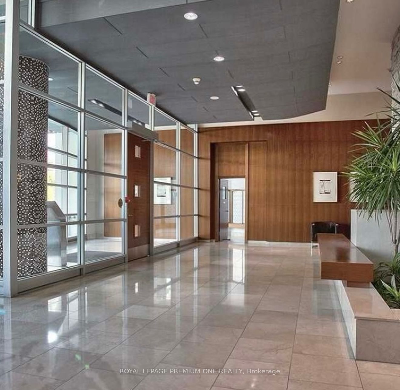 Additional image 2 of 2607-220 Burnhamthorpe Road, Mississauga, ON, L5B 4N4