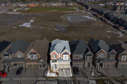 Additional image 8 of 11 Lockton Street, Whitby, ON, L1P 0E1