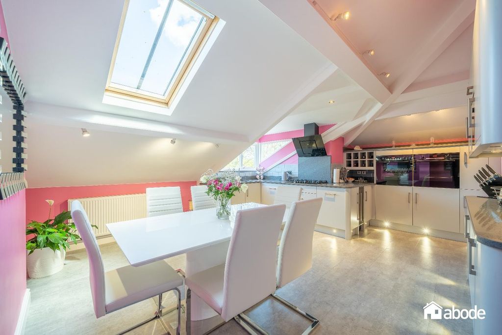 Additional image 10 of 4 bed flat for saleGreen Lane, Mossley Hill, Liverpool L18