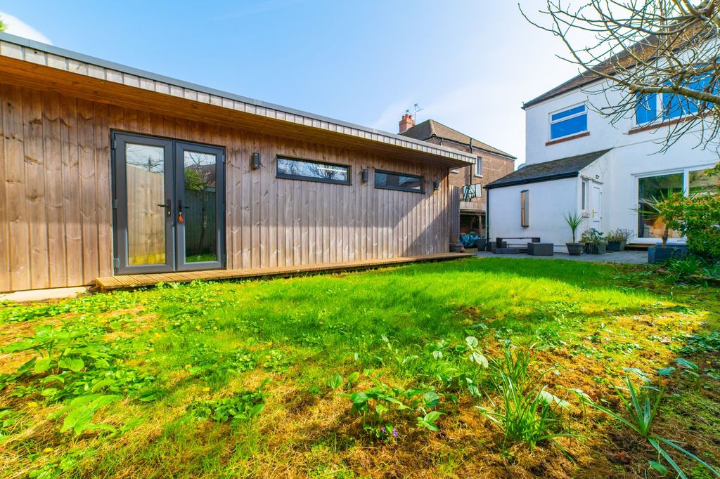 Additional image 39 of 3 bed semi-detached house for saleSt. Ina Road, Heath CF14