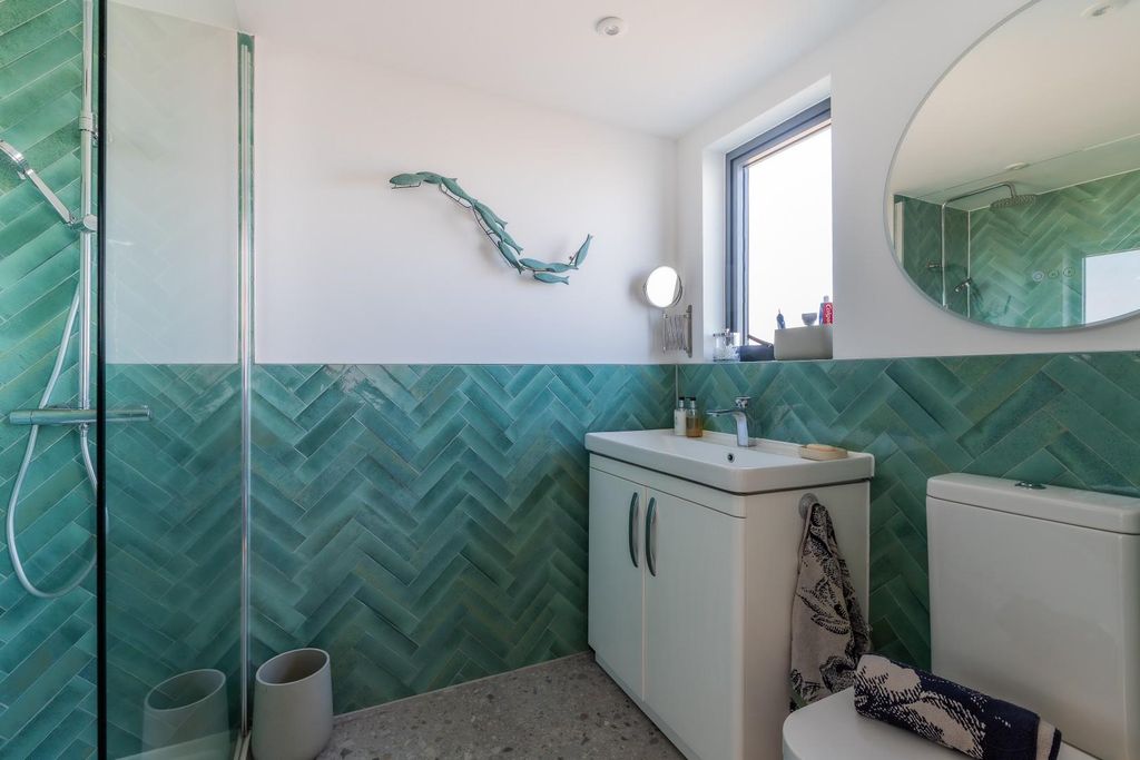 Additional image 7 of 4 bed terraced house for salePen-Y-Lan Terrace, Penylan, Cardiff CF23