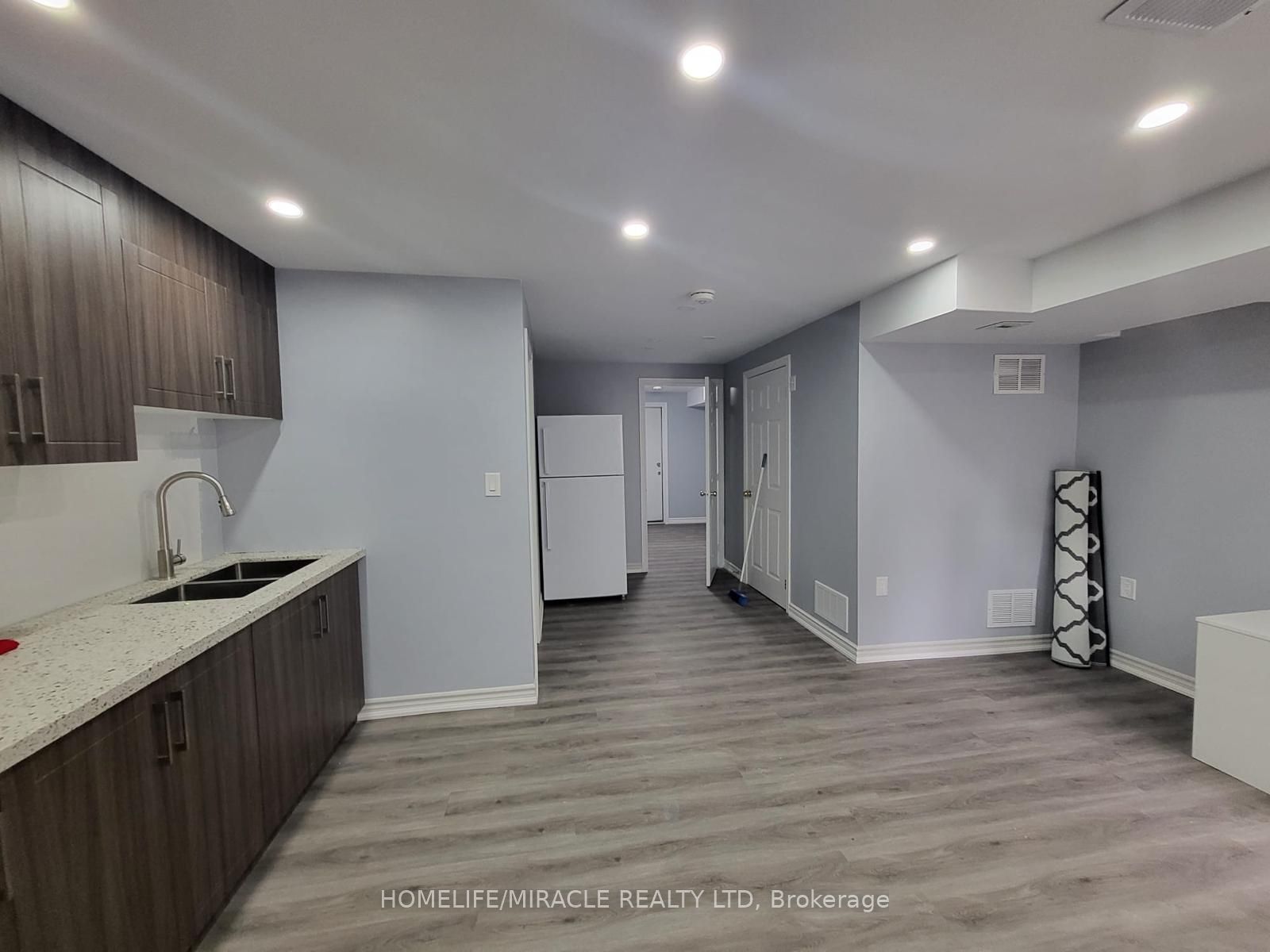 Additional image 4 of Bsmt-25 Silent Pond Crescent, Brampton, ON, L6V 4R6