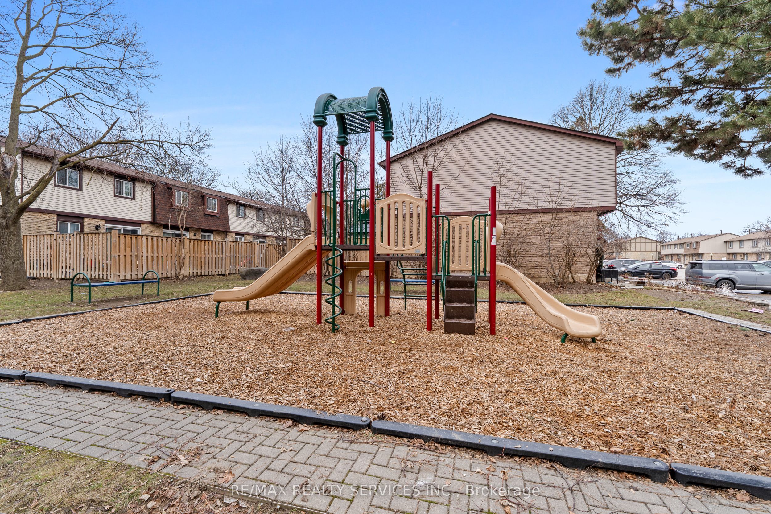 Additional image 5 of 107-45 Hansen Road N, Brampton, ON, L6V 3C5