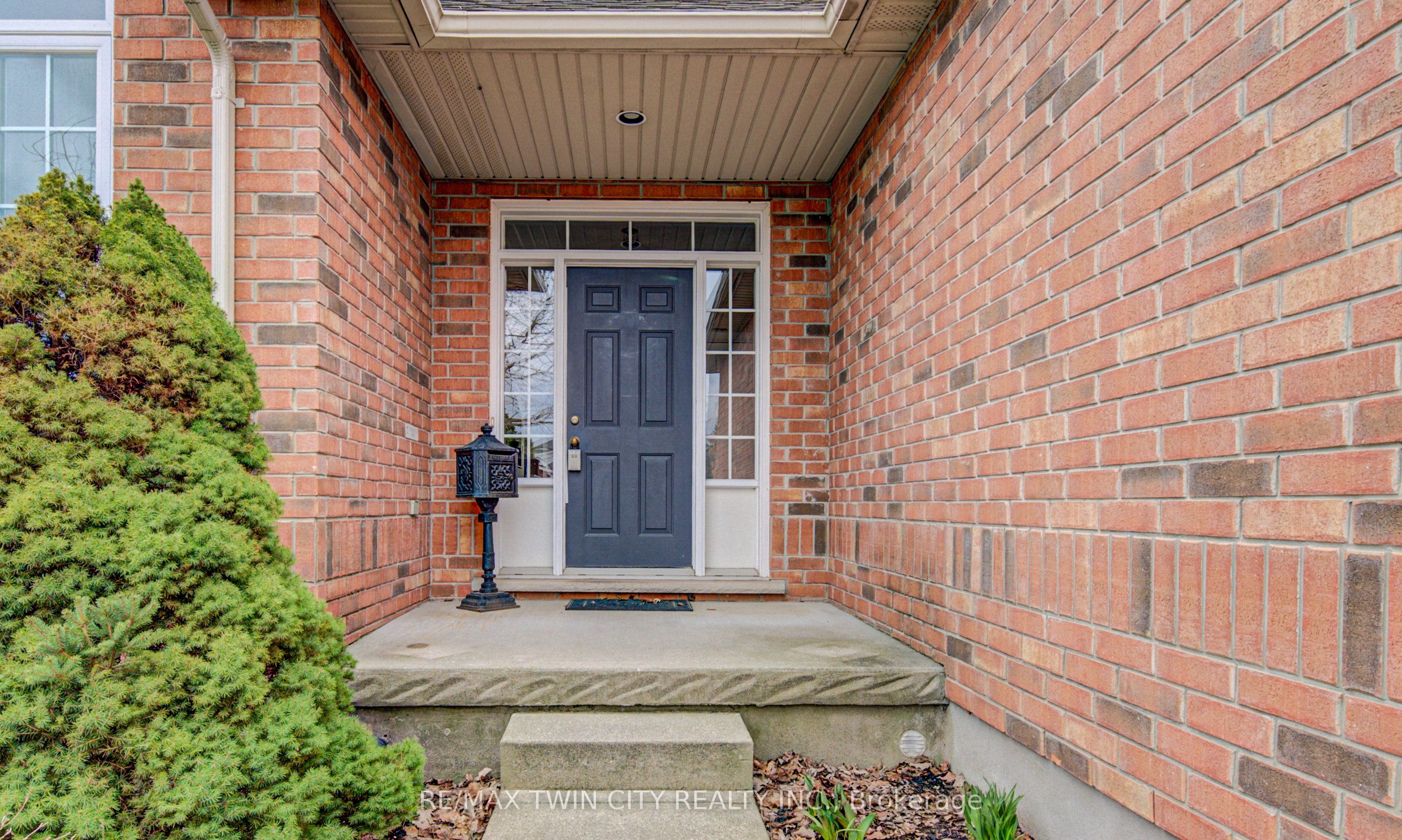Additional image 3 of 11 Carolinian Lane, Cambridge, ON, N1S 5B5