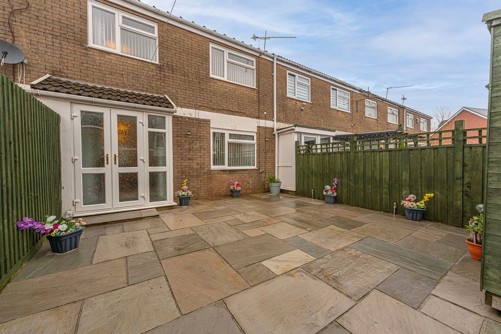 Additional image 2 of 3 bed terraced house for saleFields Road, Oakfield NP44