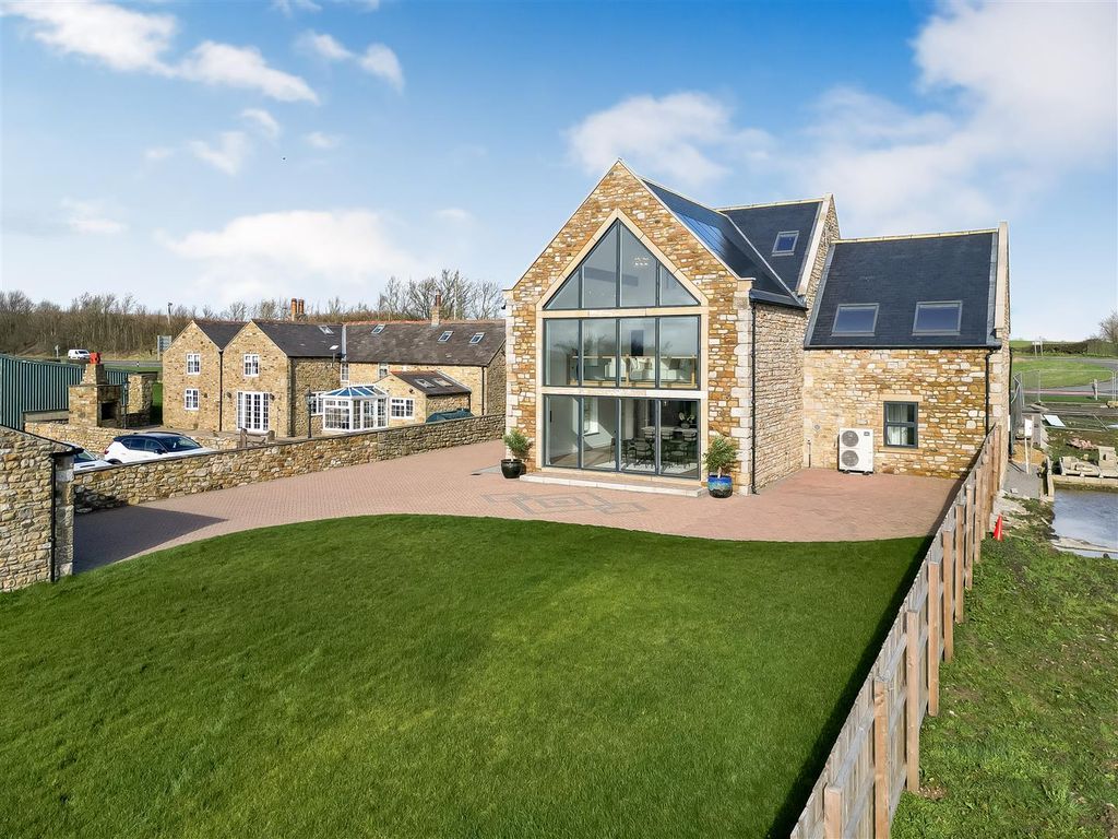 5 bed detached house for saleKings Head Cottages, Heighington, Darlington DL2