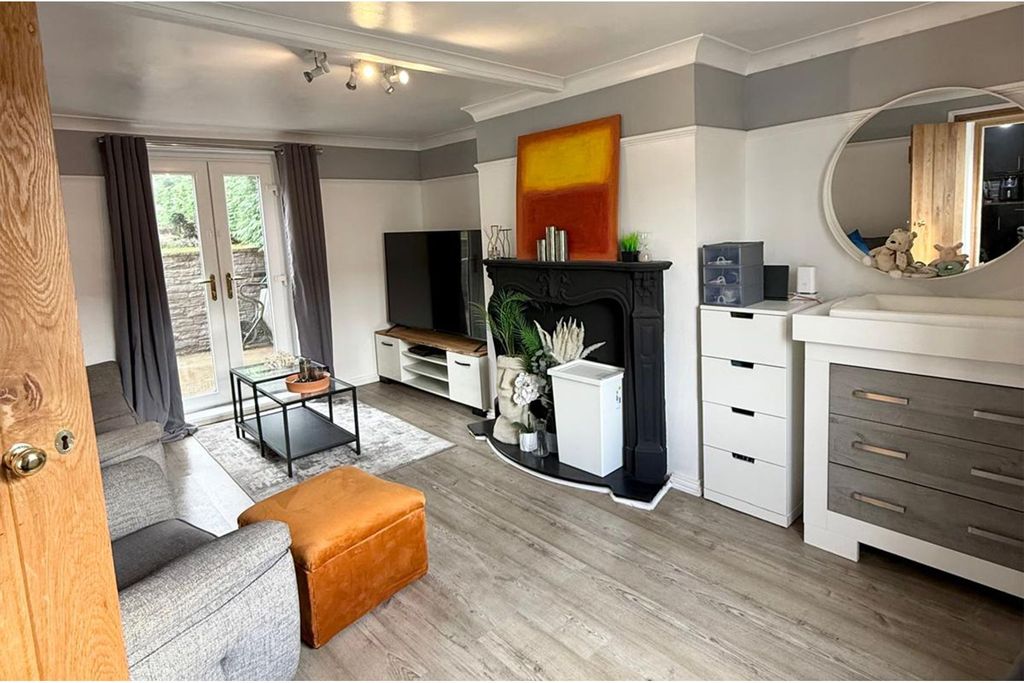 Additional image 3 of 3 bed semi-detached house for saleVincent Avenue, Ebbw Vale NP23