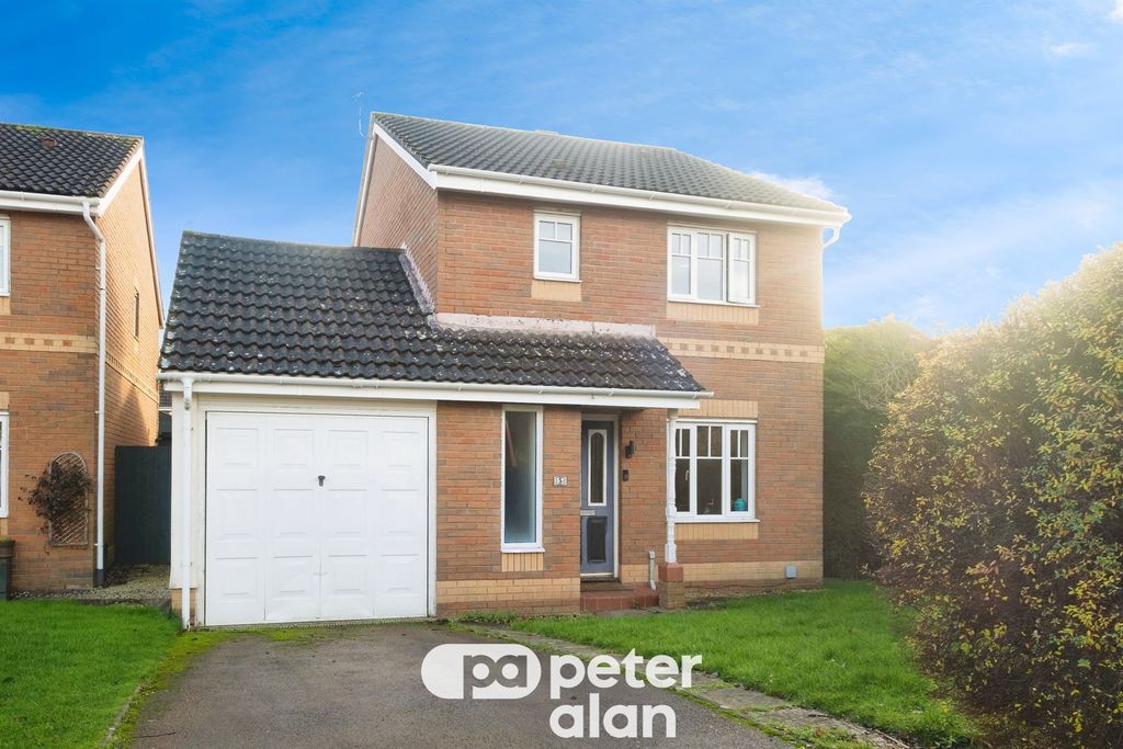 3 bed detached house for saleHamilton Way, Monmouth NP25