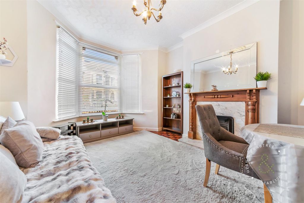 Additional image 4 of 4 bed terraced house for saleDogo Street, Pontcanna, Cardiff CF11