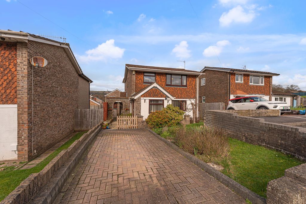 Additional image 34 of 4 bed detached house for saleAlder Close, New Inn NP4