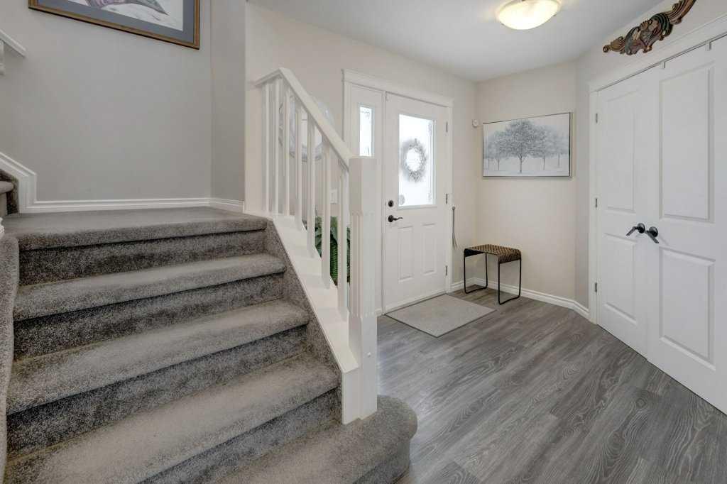 Additional image 2 of 2033 Sagewood Point SW, Airdrie, AB, T4b 3P1