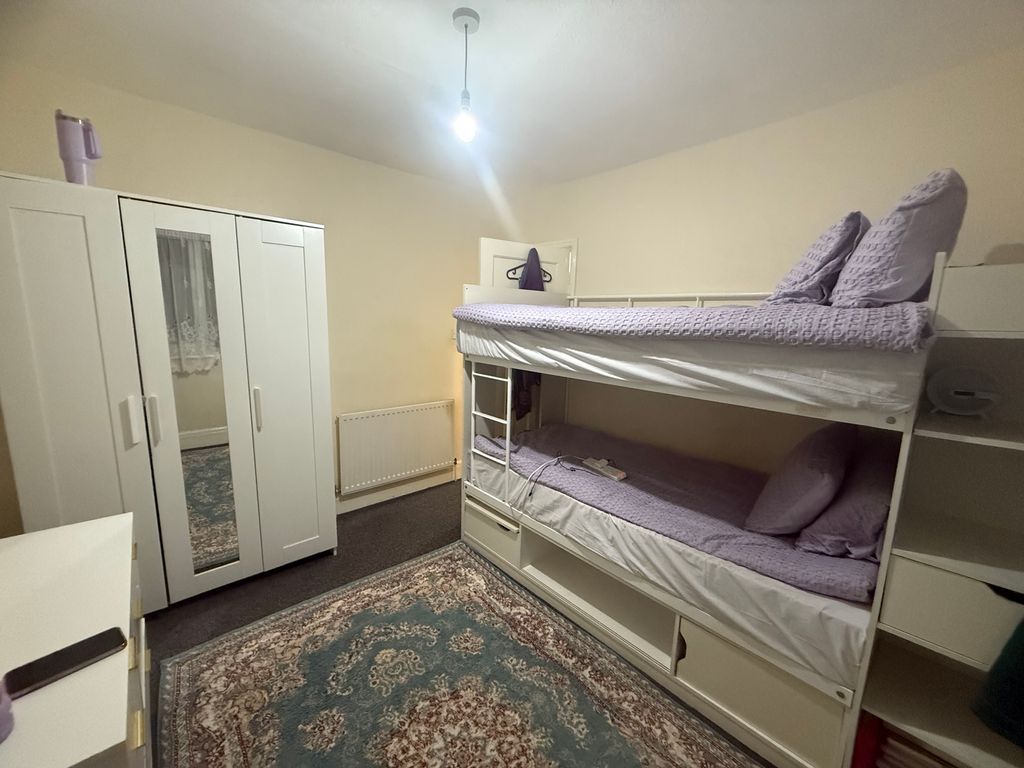 Additional image 6 of 3 bed end terrace house for saleWakemans Hill Avenue, London NW9