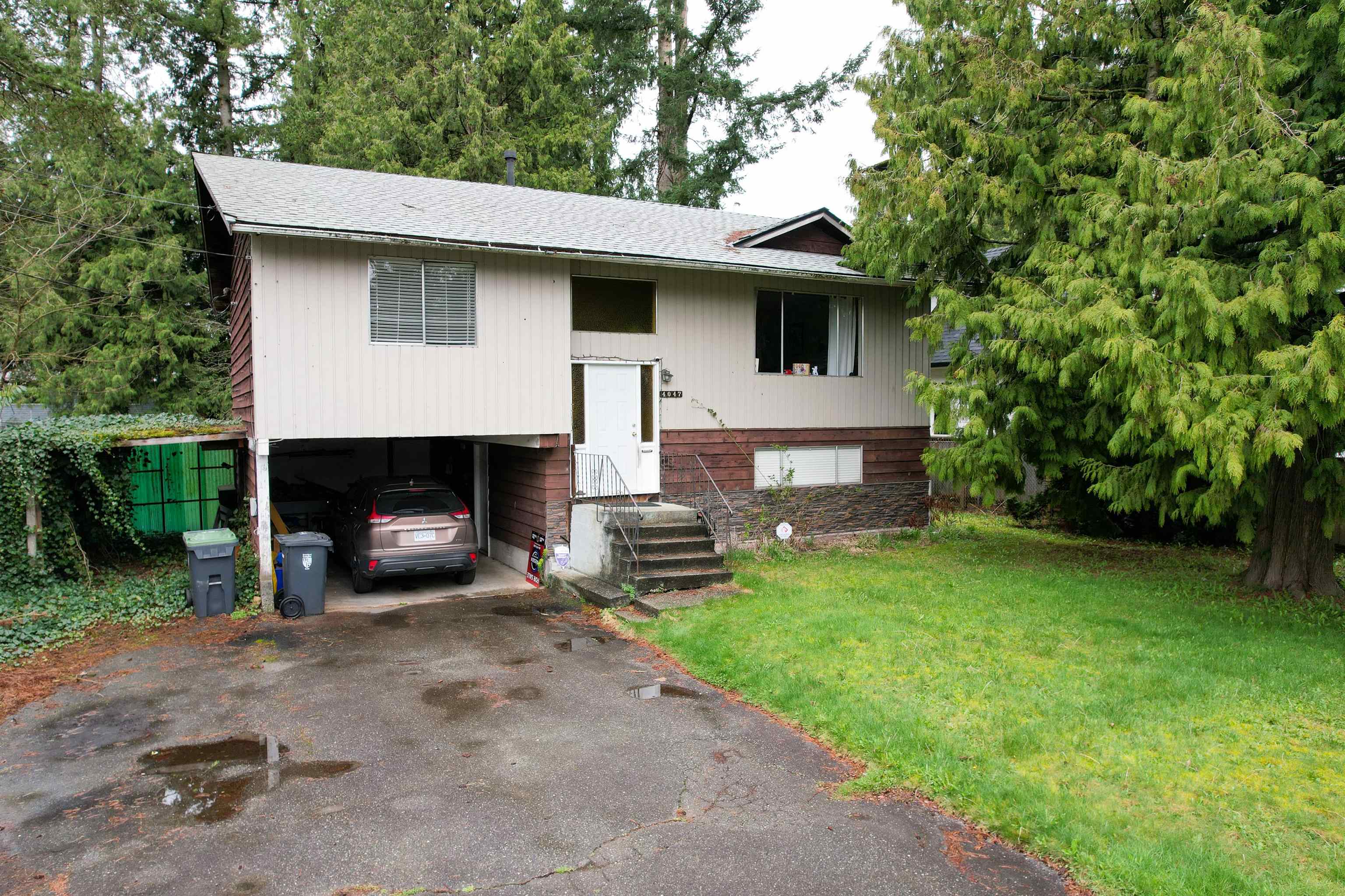 4047 204b Street, Langley, BC, V3V 1A8