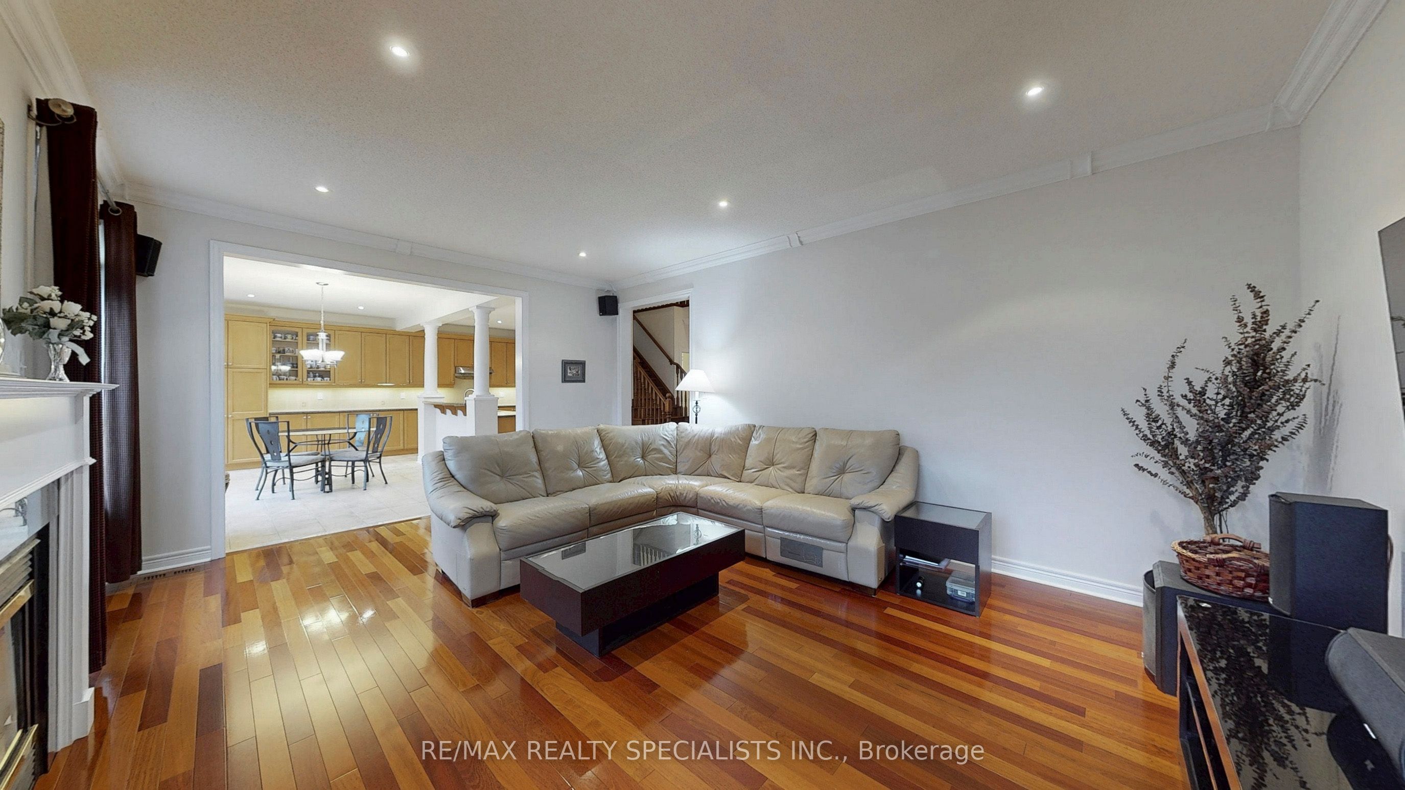 Additional image 4 of 2258 Rochester Circle, Oakville, ON, L6M 5E1