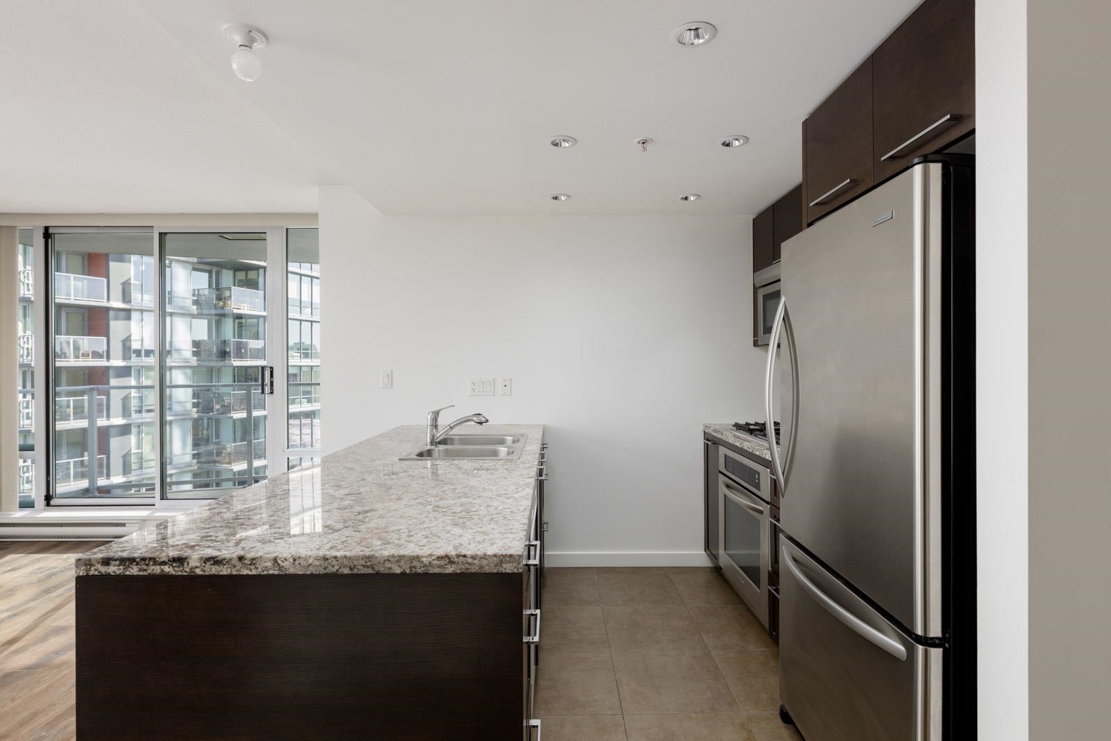 Additional image 4 of 1102-918 Cooperage Way, Vancouver, BC, V6B 0A7