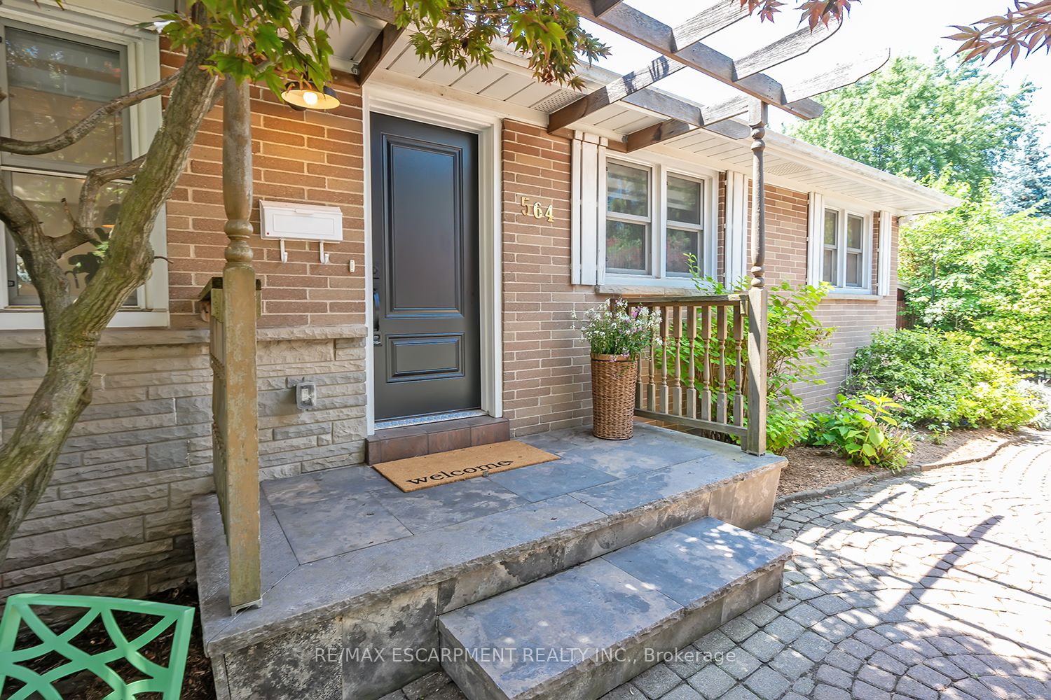 Additional image 4 of 564 Maplehill Drive, Burlington, ON, L7N 2W3